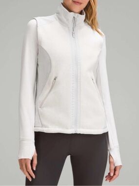 LULULEMON Bone Vapor Fleece Lined Running Vest